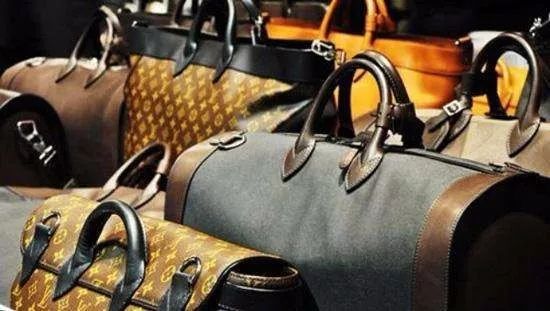 租名牌包,租豪车过年回家的心理