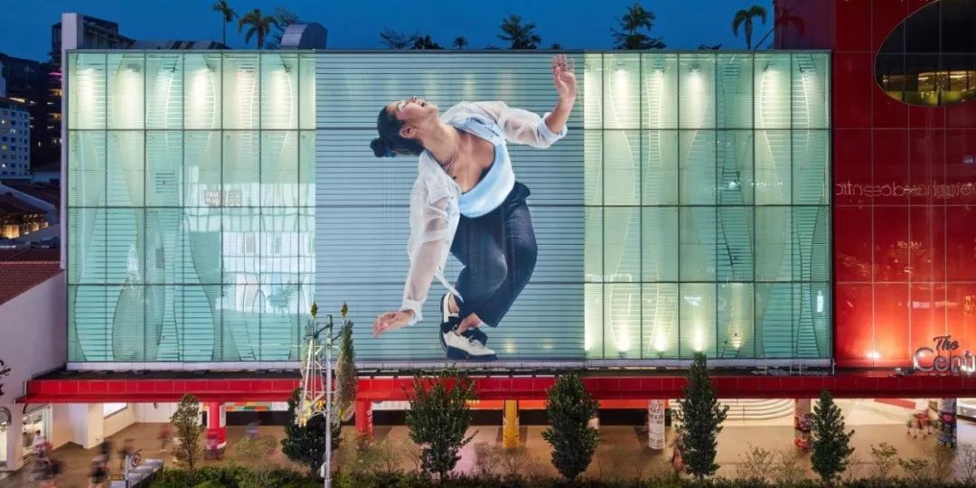 国外惊现史前猛兽,国外熊出没广告