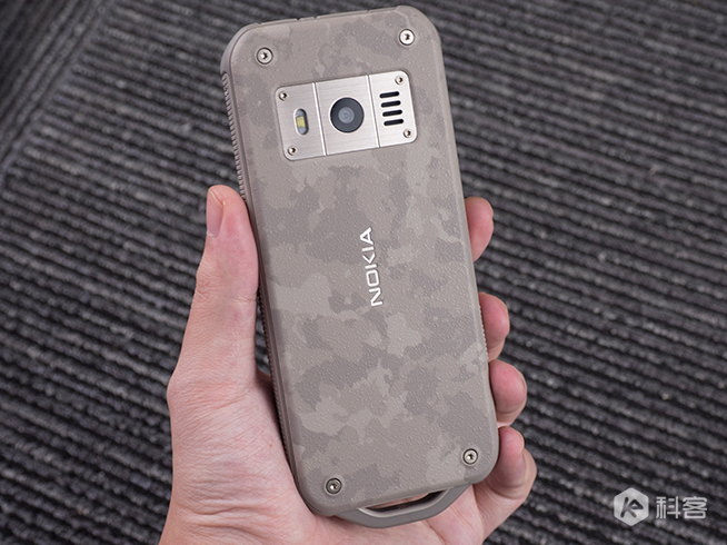 诺基亚800c手机测评,诺基亚800三防手机功能介绍