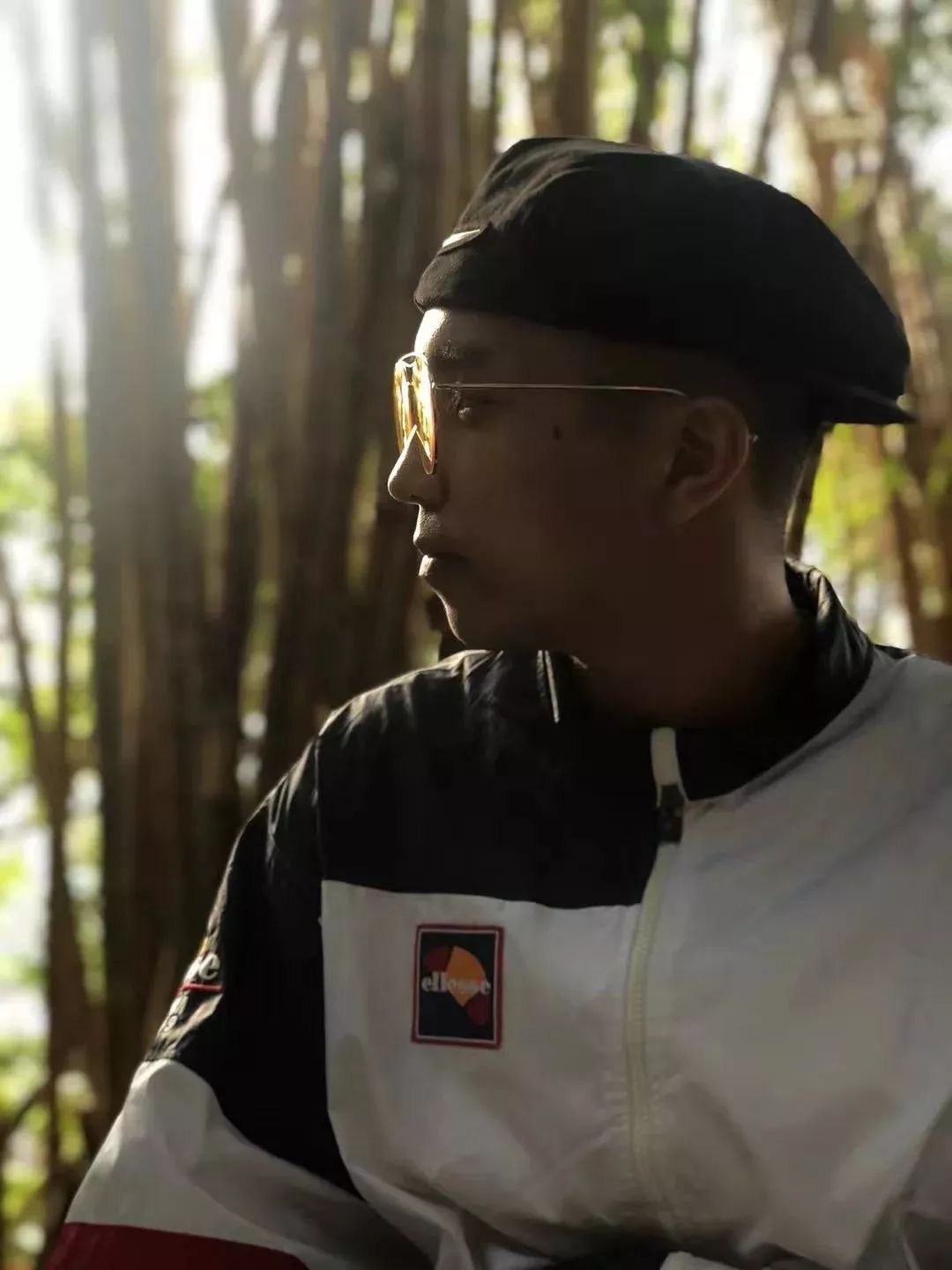 从东京到利物浦，他们寻找的不只是一件02年的yohji