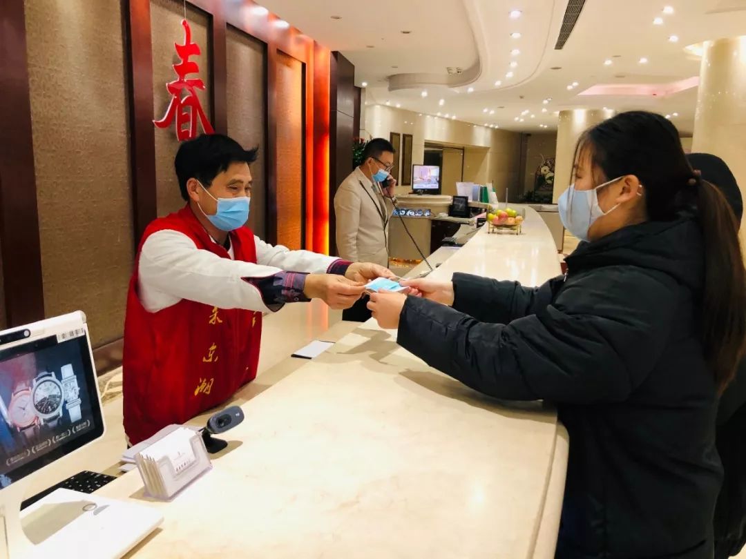 商城减免活动,哈尔滨大世界商城减免租金