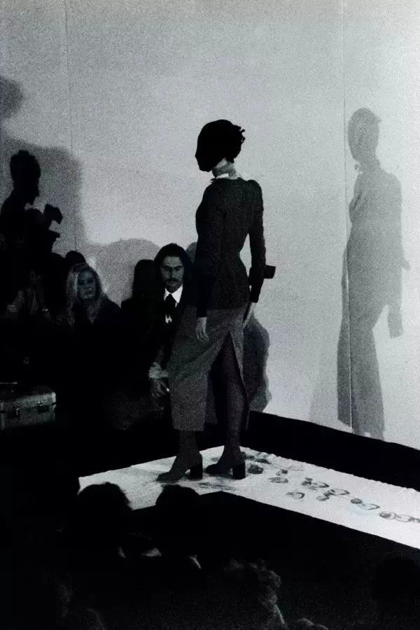 这13个女生爱买的淘宝爆款，居然是抄袭