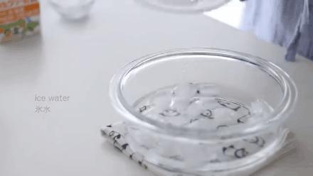 闲着也是闲着好好找点事情做,周末自己做蛋糕