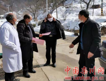 赤土店镇：“小分队”发挥“大作用”