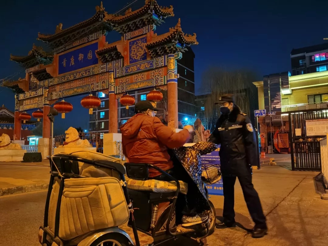 实拍！代购、买菜、测体温……4100余名“副书记”的战“疫”行程