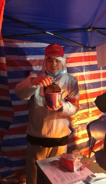 进贤县:社区“疫线”那些感动的“人社人”