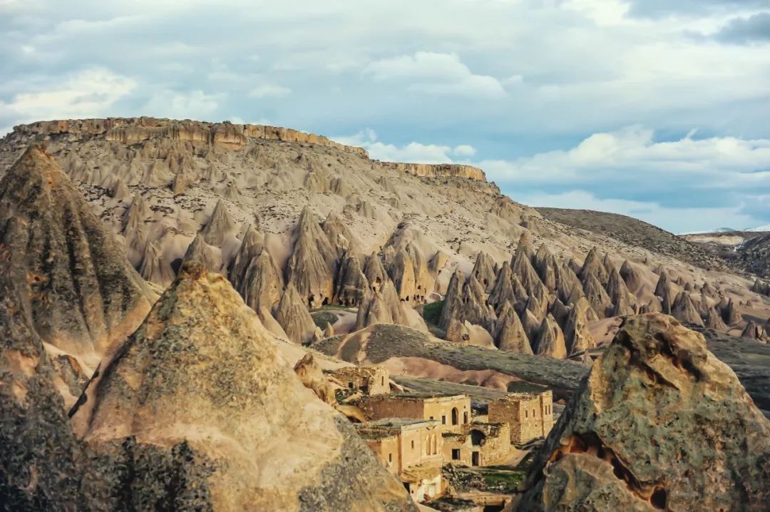 旅行攻略全球公认最美10个地方,亚洲最佳旅行地甘肃孤独星球