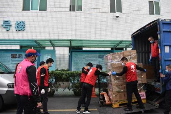 捐资稳价保民生Olé精品超市全渠道联动齐战“疫”