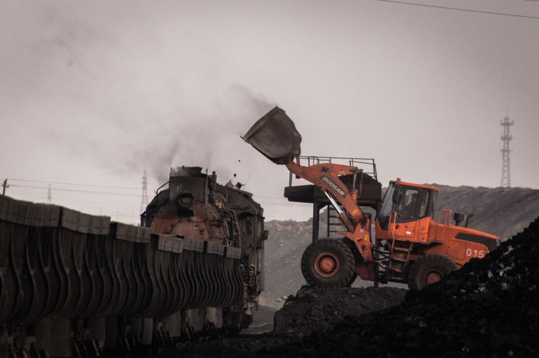中国蒸汽机车纪录片,拍摄中国的最后一辆蒸汽机车