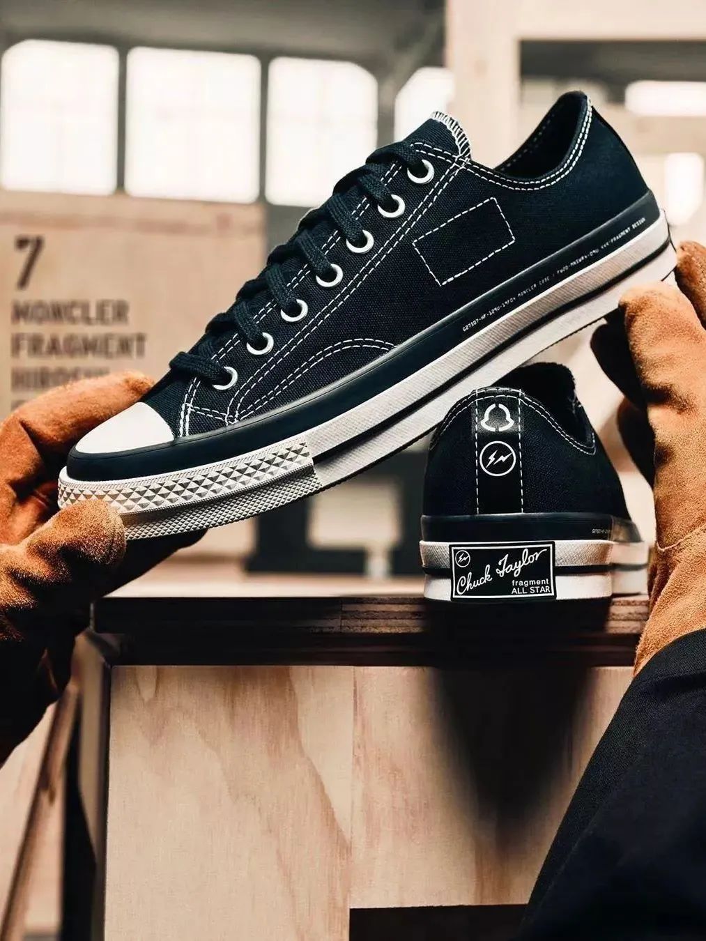 kfc联名鞋子,kfc炸鸡联名