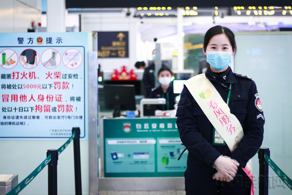 白云机场疫情防控一线,广州白云飞机场疫情