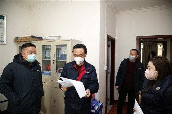南江供电公司*党**委书记王强督导市政重点项目防疫保电工作