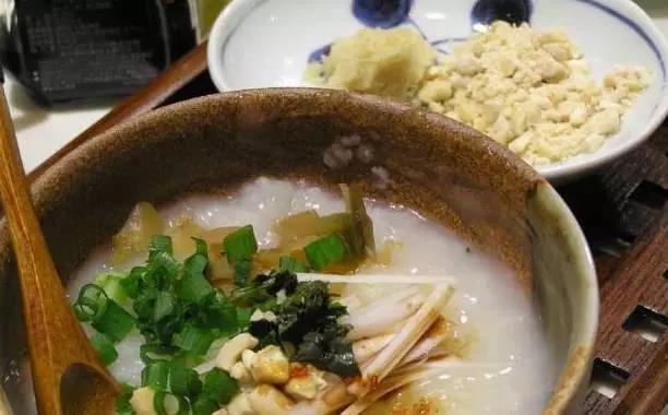 儿童开水烫伤急救处理,被开水烫伤怎么办最快最有效