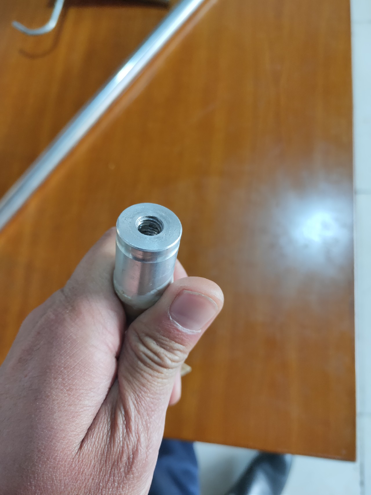 废鱼竿改抄网竿,废旧拖把杆改抄网