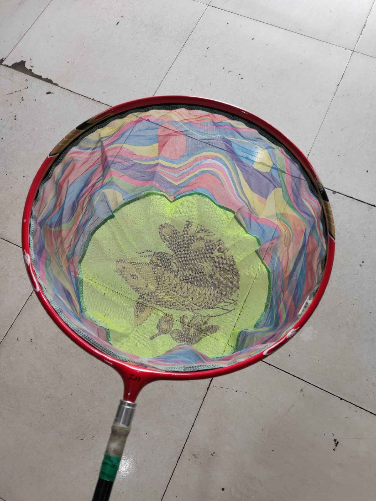 废鱼竿改抄网竿,废旧拖把杆改抄网