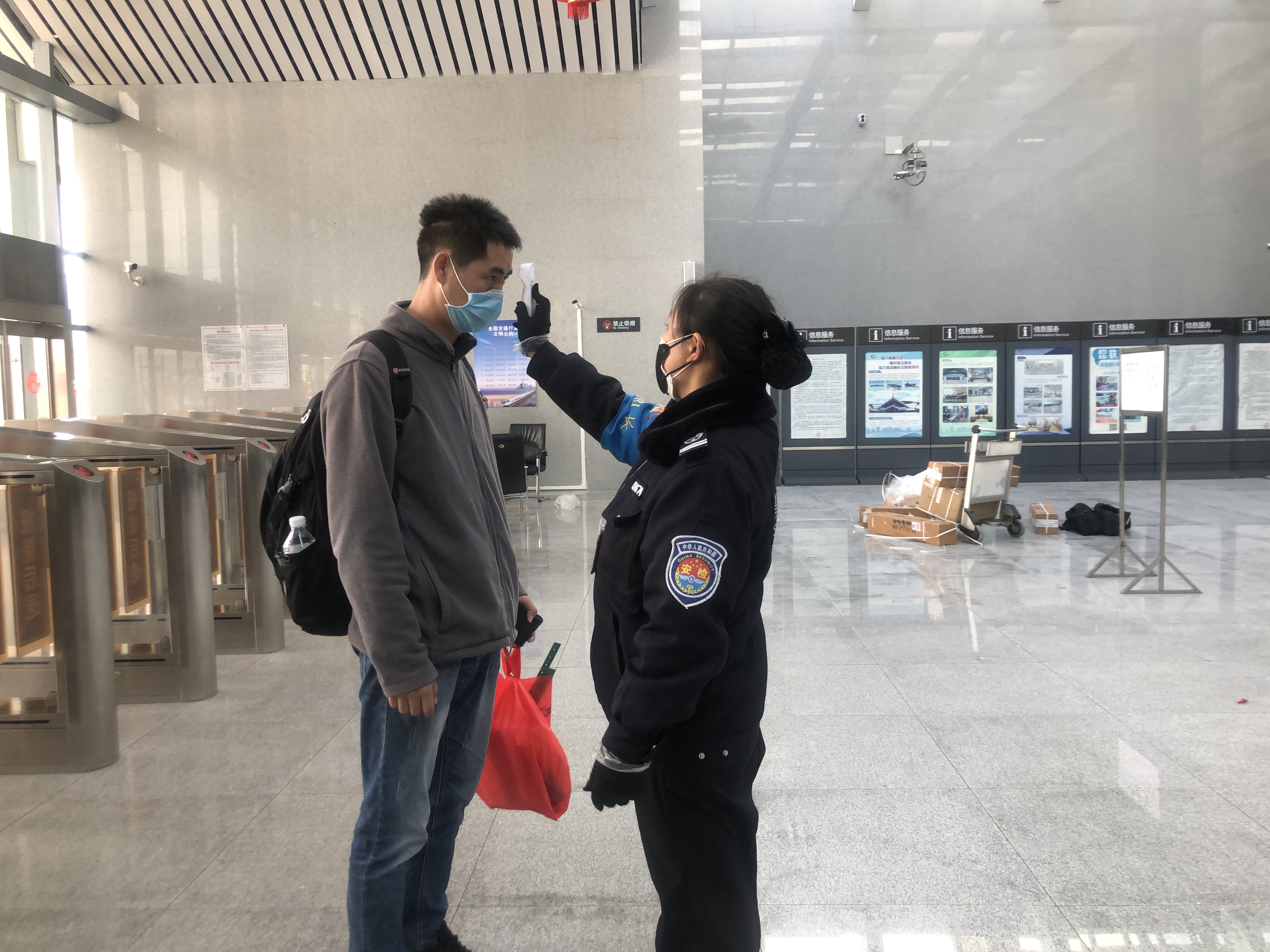 「丽江热线」丽江至昆明恢复开行8对列车，机场这些航班也已恢复…