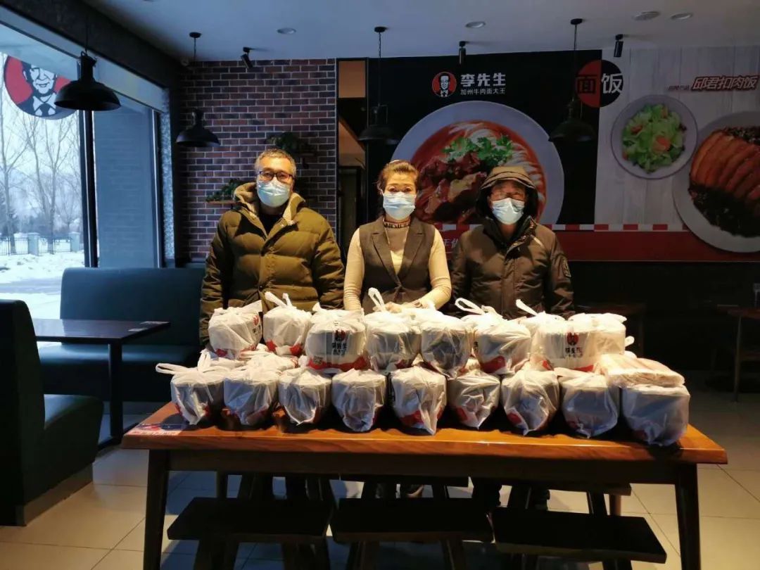 抗击疫情奉献爱心民建人在行动,抗击疫情致敬城市英雄