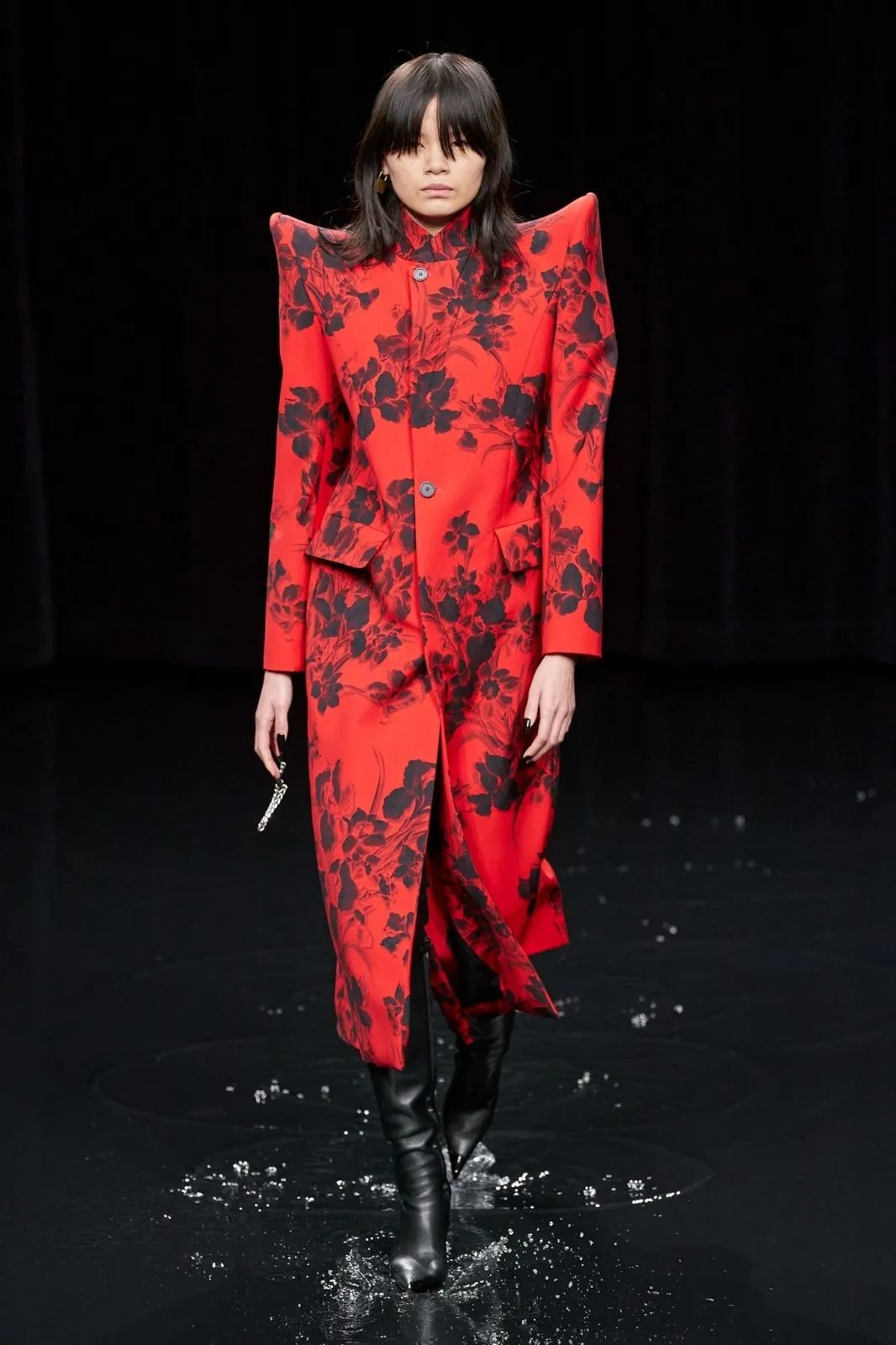 巴黎时装叫什么,什么是巴黎时装