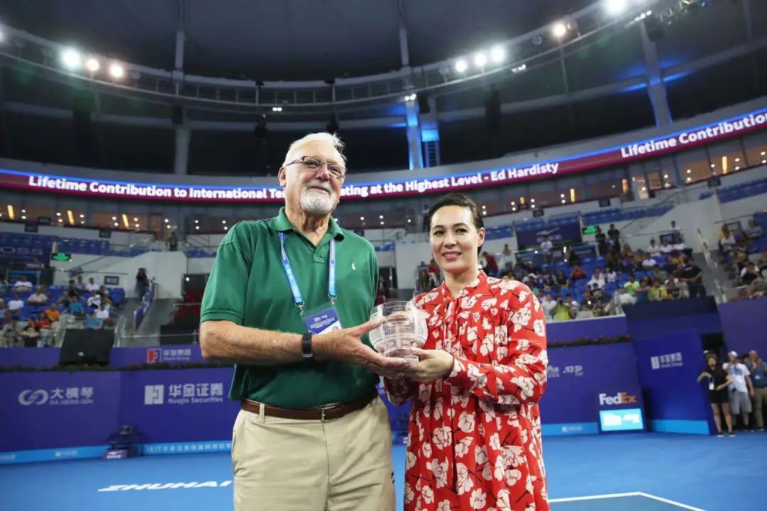 网球百科简介,网球百科