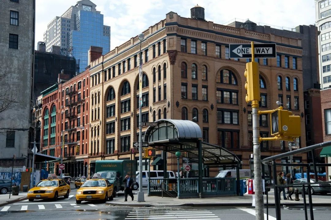 纽约真的是又脏又乱吗,纽约真的那么脏乱吗