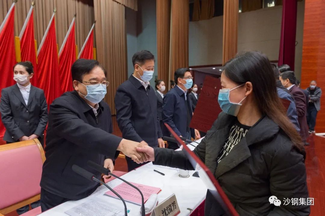 江苏省政府发布一批人事任免；再放大招！南京将发放3.18亿元消费券丨苏商这一周