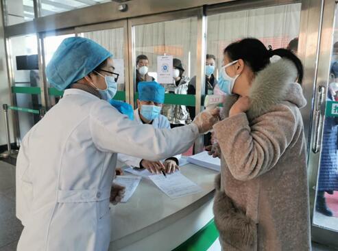 记者探访体检中心,记者节后第一天走访