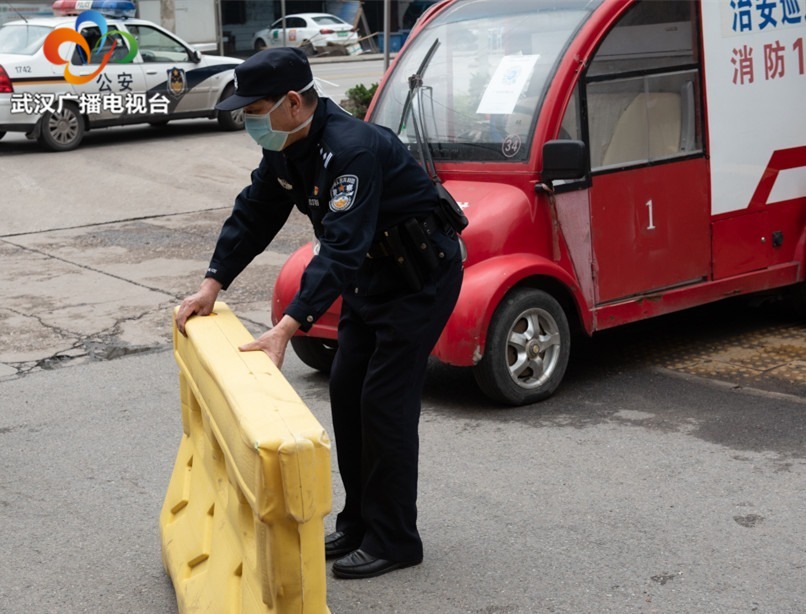 揭秘！武汉中心城区首个“无疫情街道”背后的警蓝秘诀