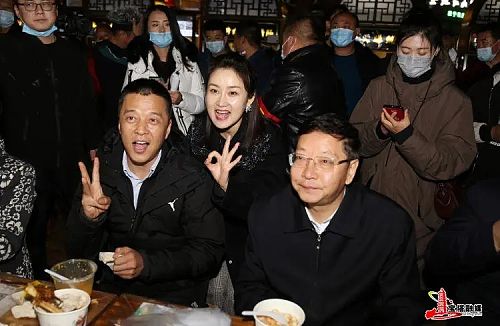 号外号外｜市长邀来袁家村“掌门”打卡二道街