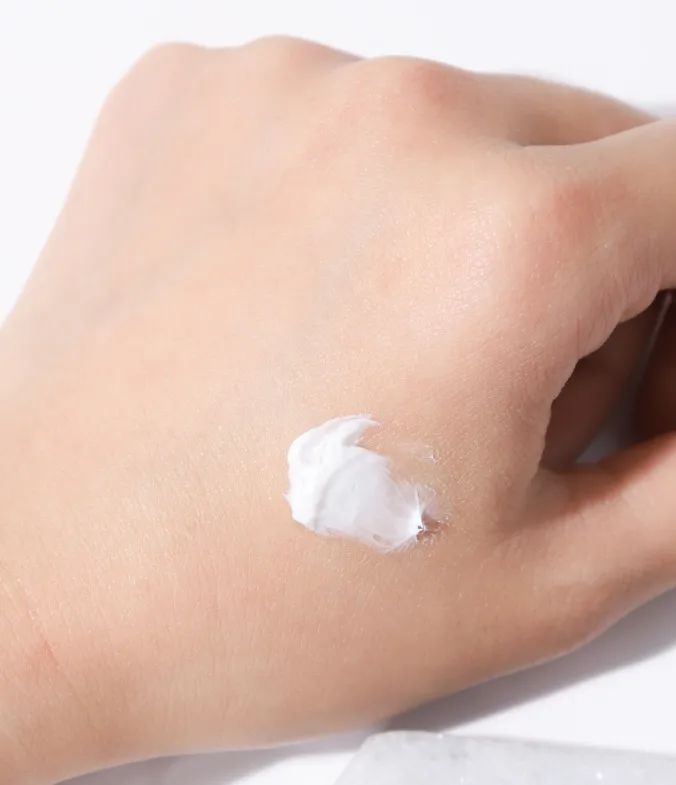 年薪百万的人都在干什么,月薪过万用什么护肤品