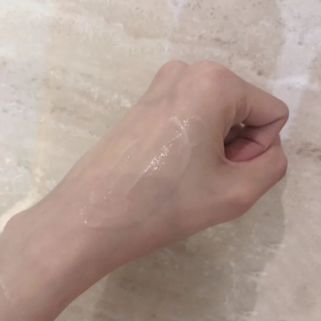 年薪百万的人都在干什么,月薪过万用什么护肤品