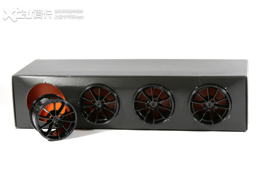 路虎卫士299,最新款的路虎卫士多少钱