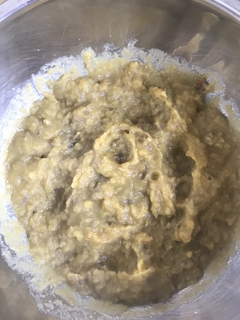 「春季开钓」分享薯香配料制作和蚯蚓的保鲜方法