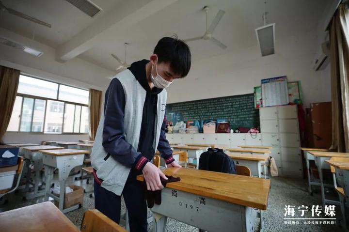 海高开学,海宁宏达高级中学新生开学