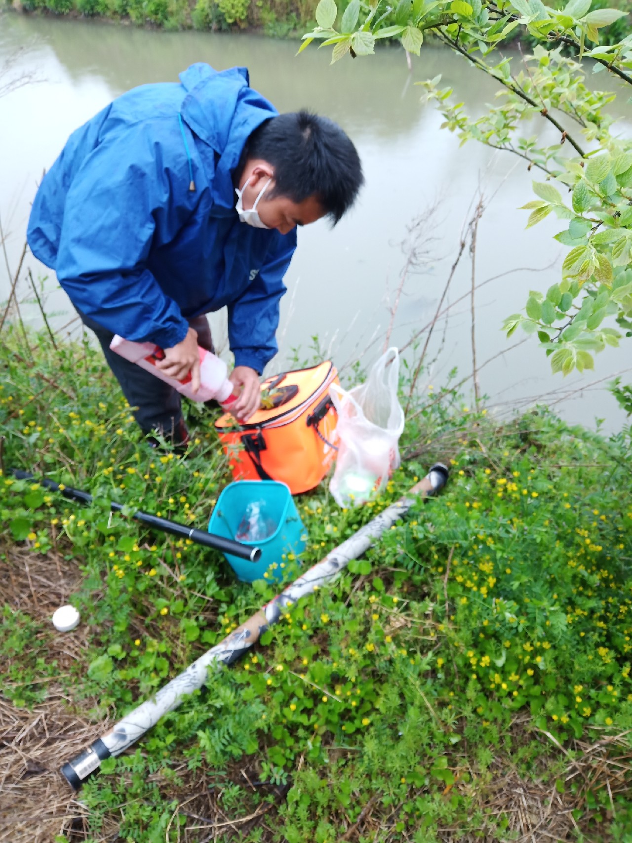 台钓vs路亚哪个更好玩,传统钓比台钓更容易钓获大鲫鱼