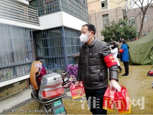 国旗护卫队里拿的是什么枪,国旗护卫队是兵吗