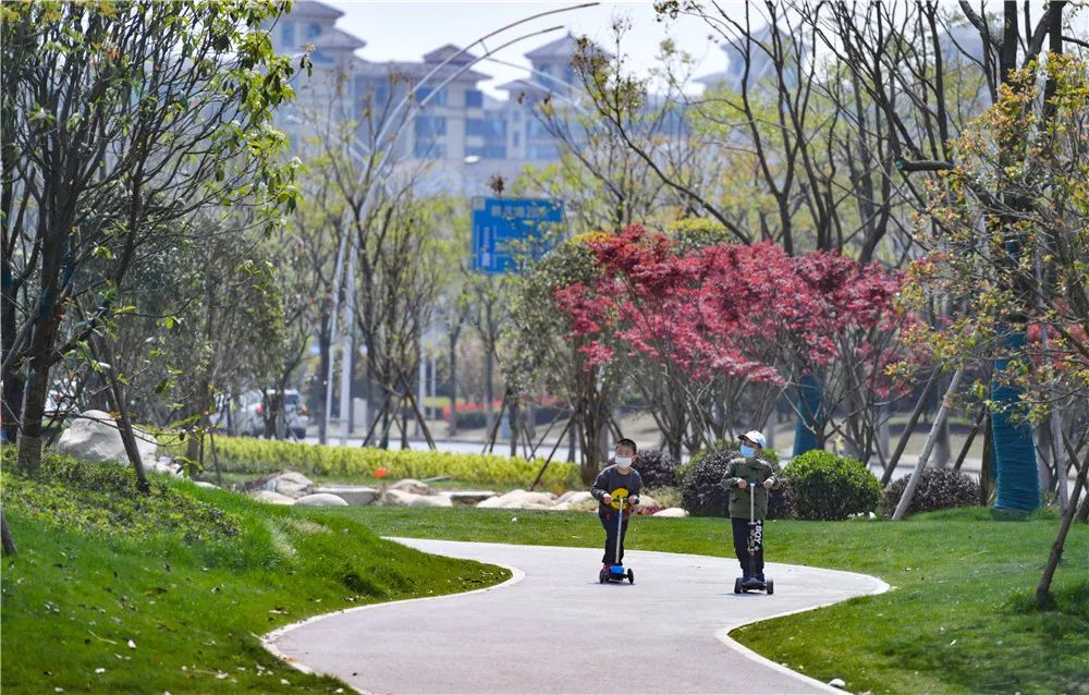 板桥河体育公园,秦淮河畔体育公园