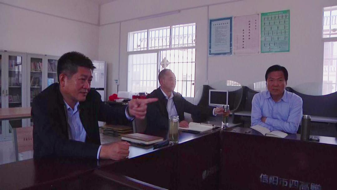 李元到大坪乡指导脱贫攻坚工作,李泽宙深入塔铺街道调研脱贫攻坚