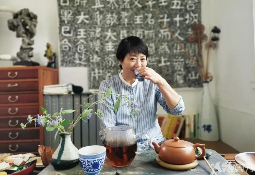 那个为「性侵14岁女孩案」免费打官司的女律师，到底有多强