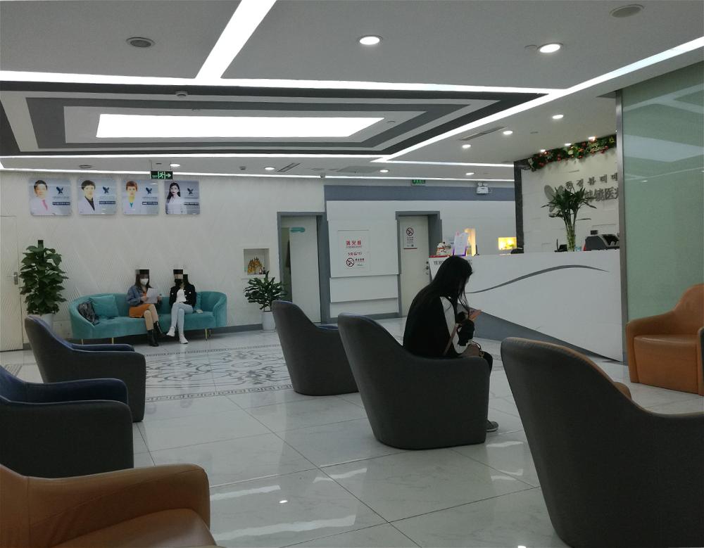 美容院拉客骗人,美容院拉客误导消费违法吗