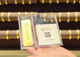 金价疯涨金镯子还有希望吗,金价上涨中国大妈