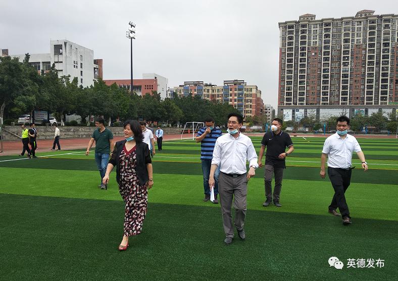 草坪足球场建设进展,最新足球场施工动态