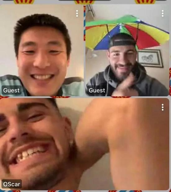 武磊最新家庭消息,武磊照顾小弟