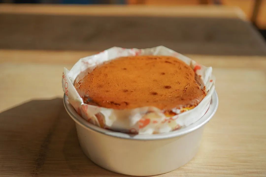 电饭锅芝士蛋糕最简单的做法,教你做现在超火的芝士蛋糕