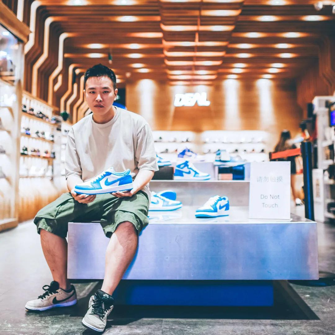 一万块钱的dunk,dunk买大半码还是买刚刚好