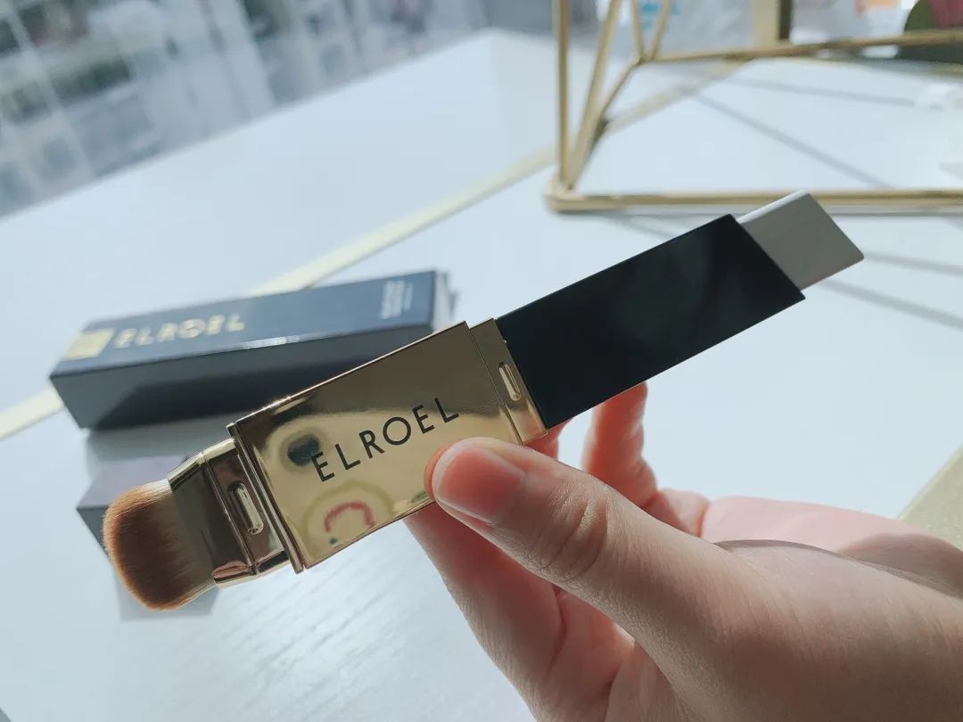 拒绝油腻毛孔粗大,水光肌粉底韩国女星