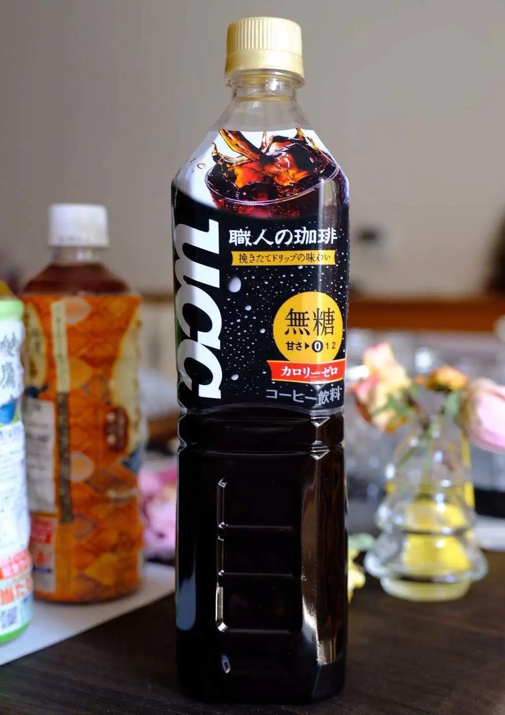 去便利店买吃的回来吃,去便利店买个东西