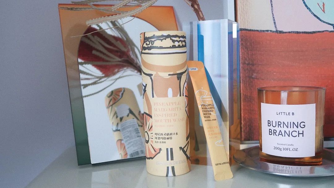 玻璃瓶水瓶1500ml空瓶,朝三暮四大水瓶图片