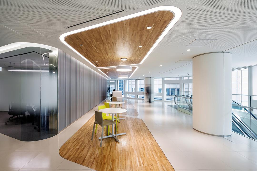 楼房外墙可以装太阳能板吗,外墙能安太阳能板吗