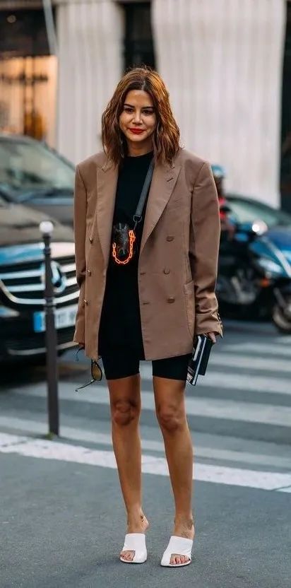 今夏凉拖哪种最舒服,凉拖推荐舒适与颜值并存