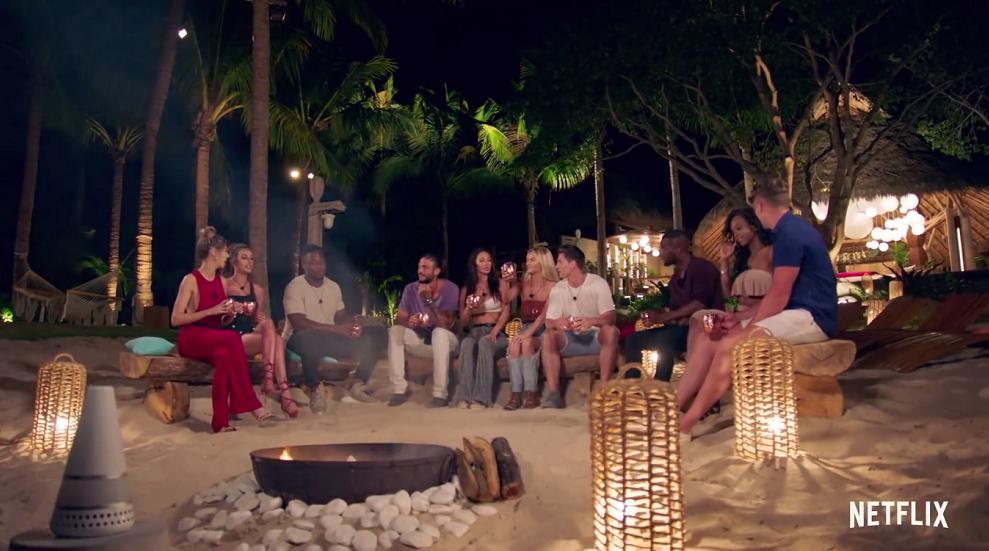 浼犺涓殑杩愬姩瑙嗛,澶氫汉鍥綋杩愬姩